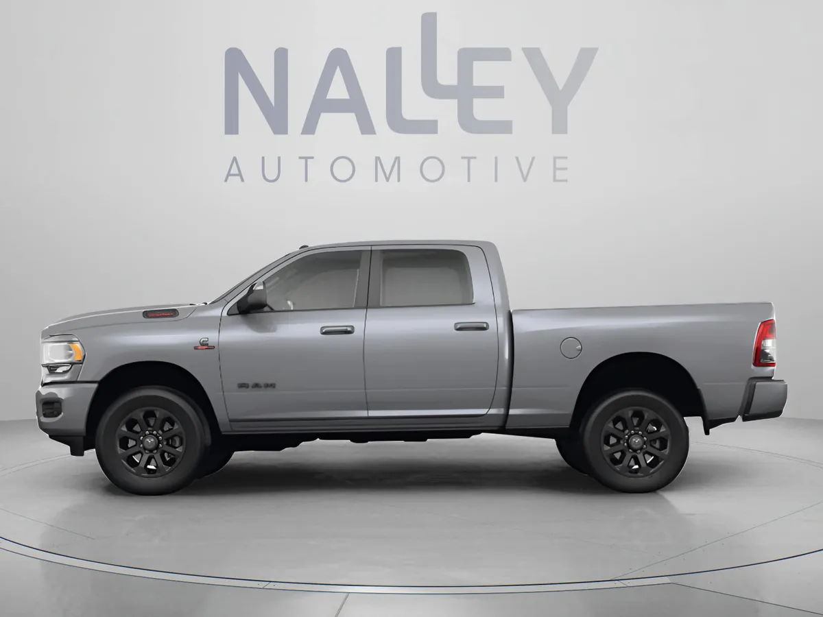 2022 Ram 2500 Big Horn thumbnail 2
