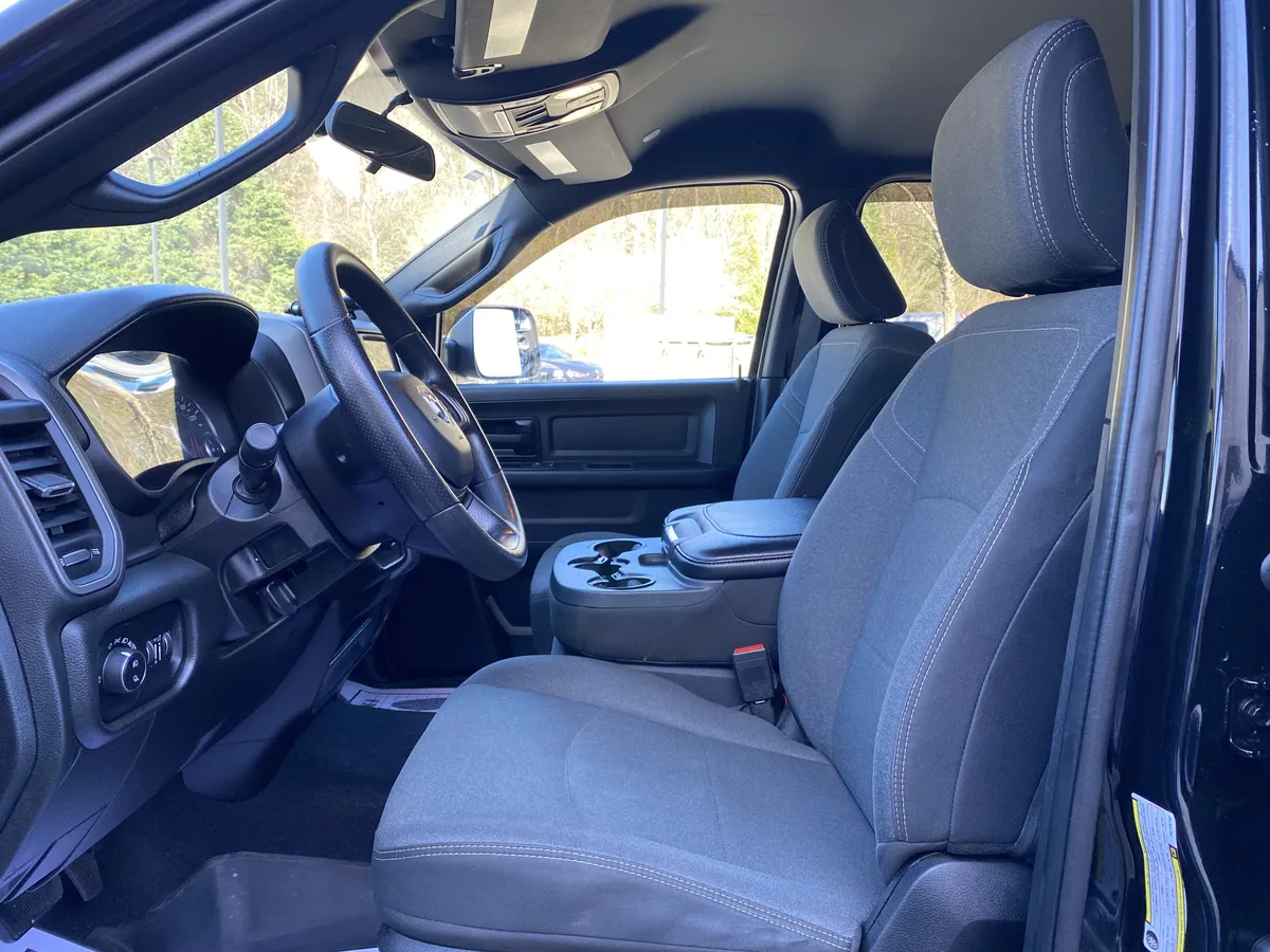 2022 Ram 2500 Tradesman thumbnail 11
