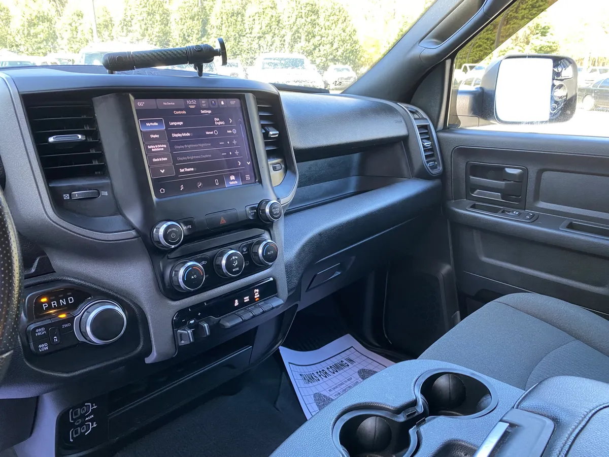 2022 Ram 2500 Tradesman thumbnail 17