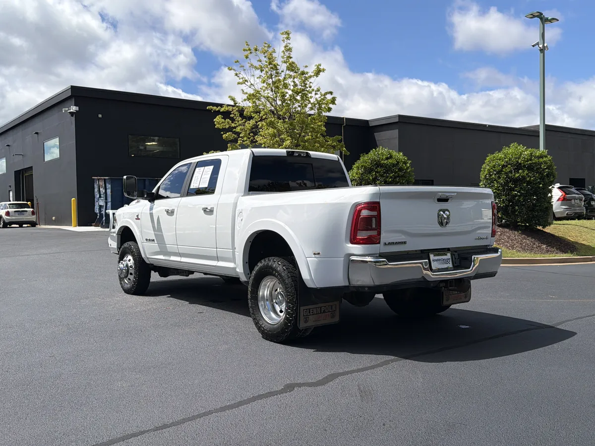2022 Ram 3500 Laramie thumbnail 14