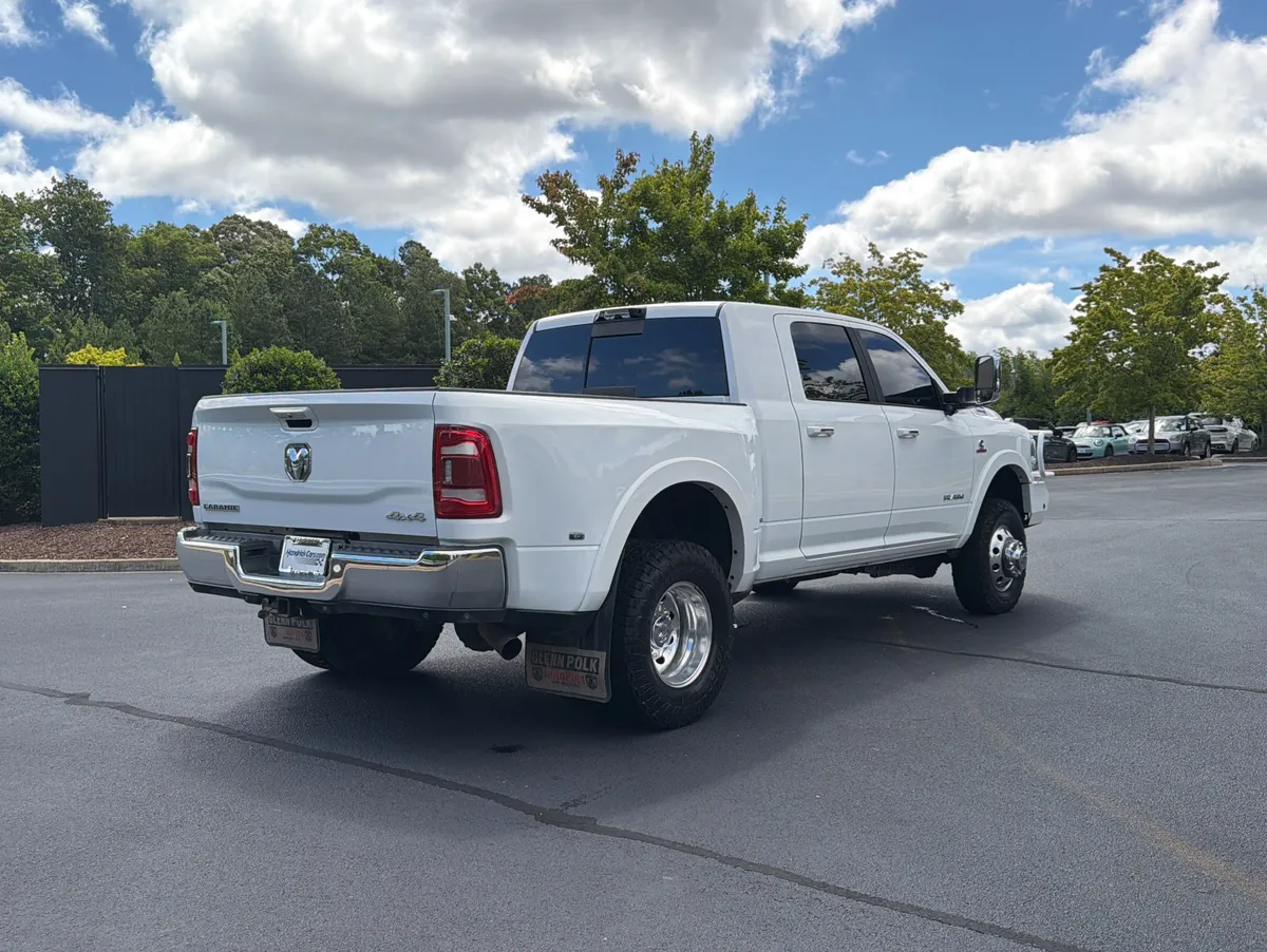 2022 Ram 3500 Laramie thumbnail 2