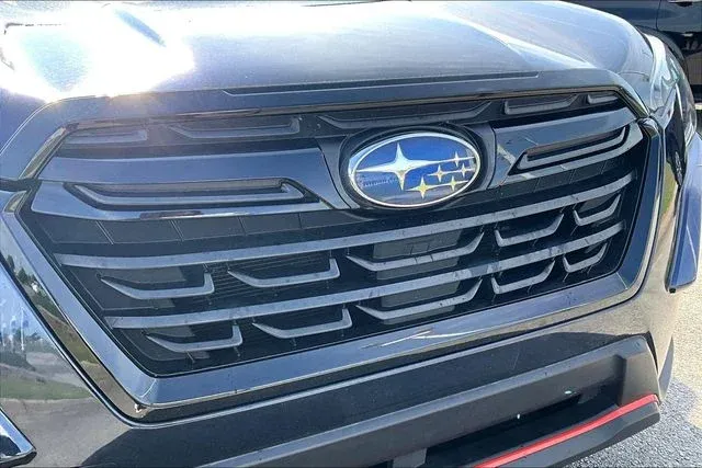 2022 Subaru Forester Sport thumbnail 33