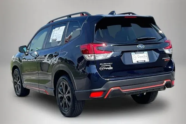 2022 Subaru Forester Sport thumbnail 4