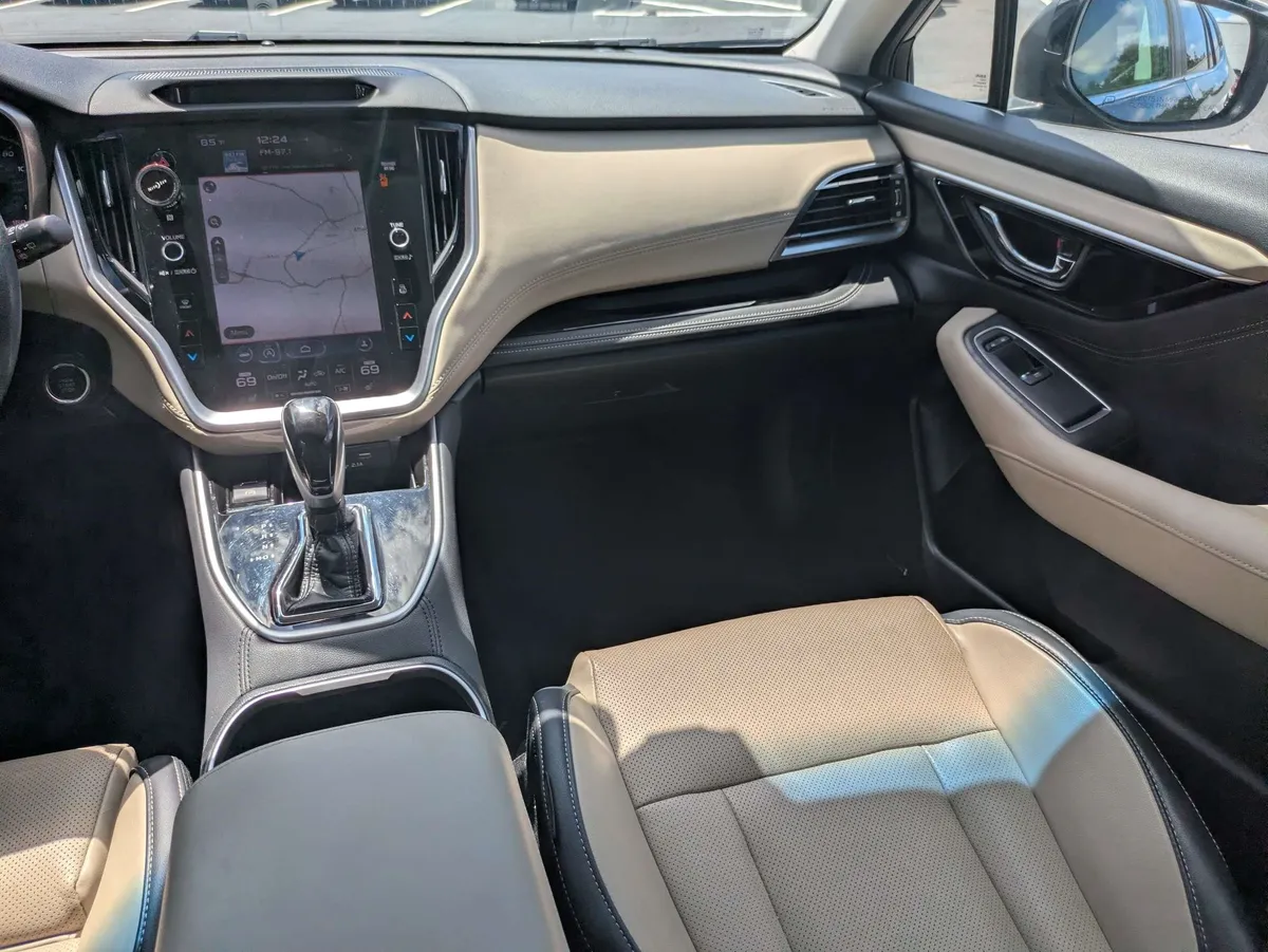 2022 Subaru Outback Limited thumbnail 24