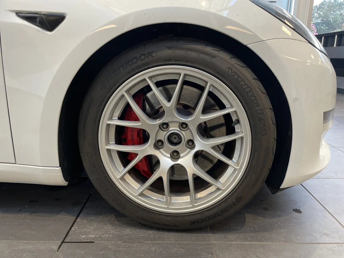 2022 Tesla Model 3 Performance thumbnail 11