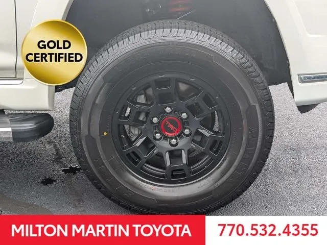 2022 Toyota 4Runner Limited thumbnail 12