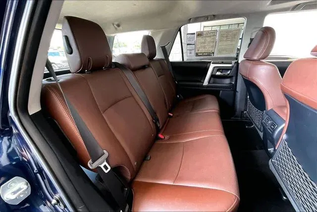 2022 Toyota 4Runner Limited thumbnail 20