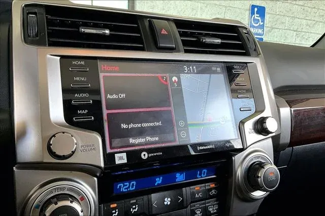 2022 Toyota 4Runner Limited thumbnail 22