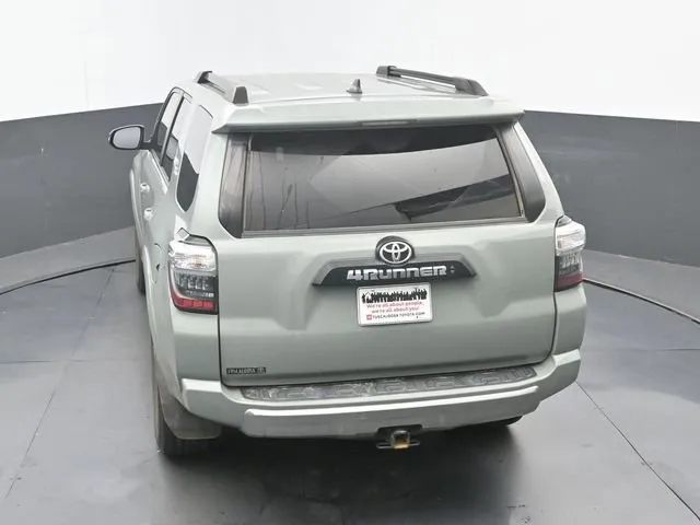 2022 Toyota 4Runner TRD Off-Road Premium thumbnail 15