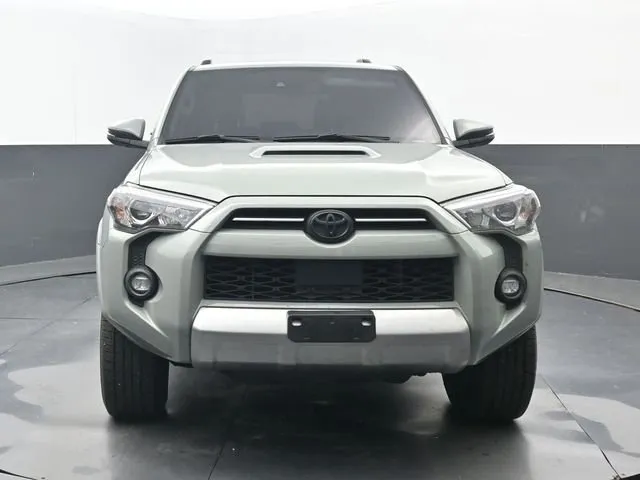 2022 Toyota 4Runner TRD Off-Road Premium thumbnail 5