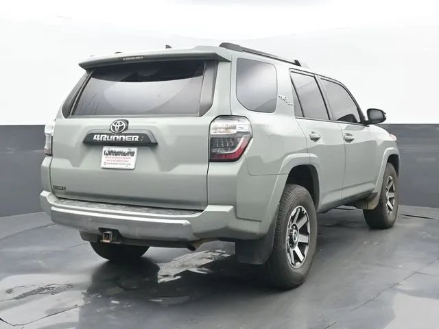 2022 Toyota 4Runner TRD Off-Road Premium thumbnail 6