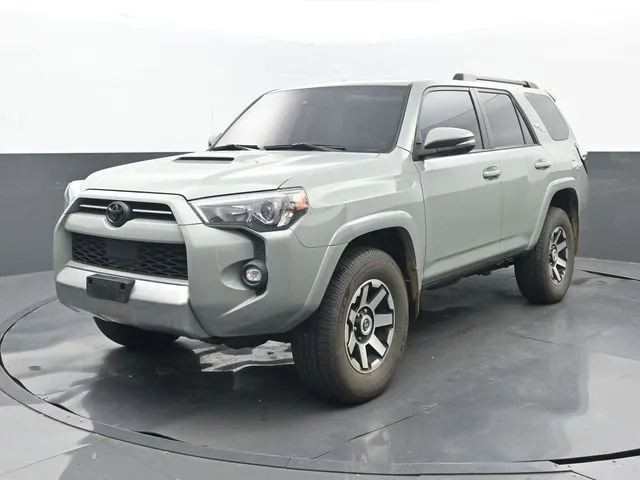 2022 Toyota 4Runner TRD Off-Road Premium thumbnail 8