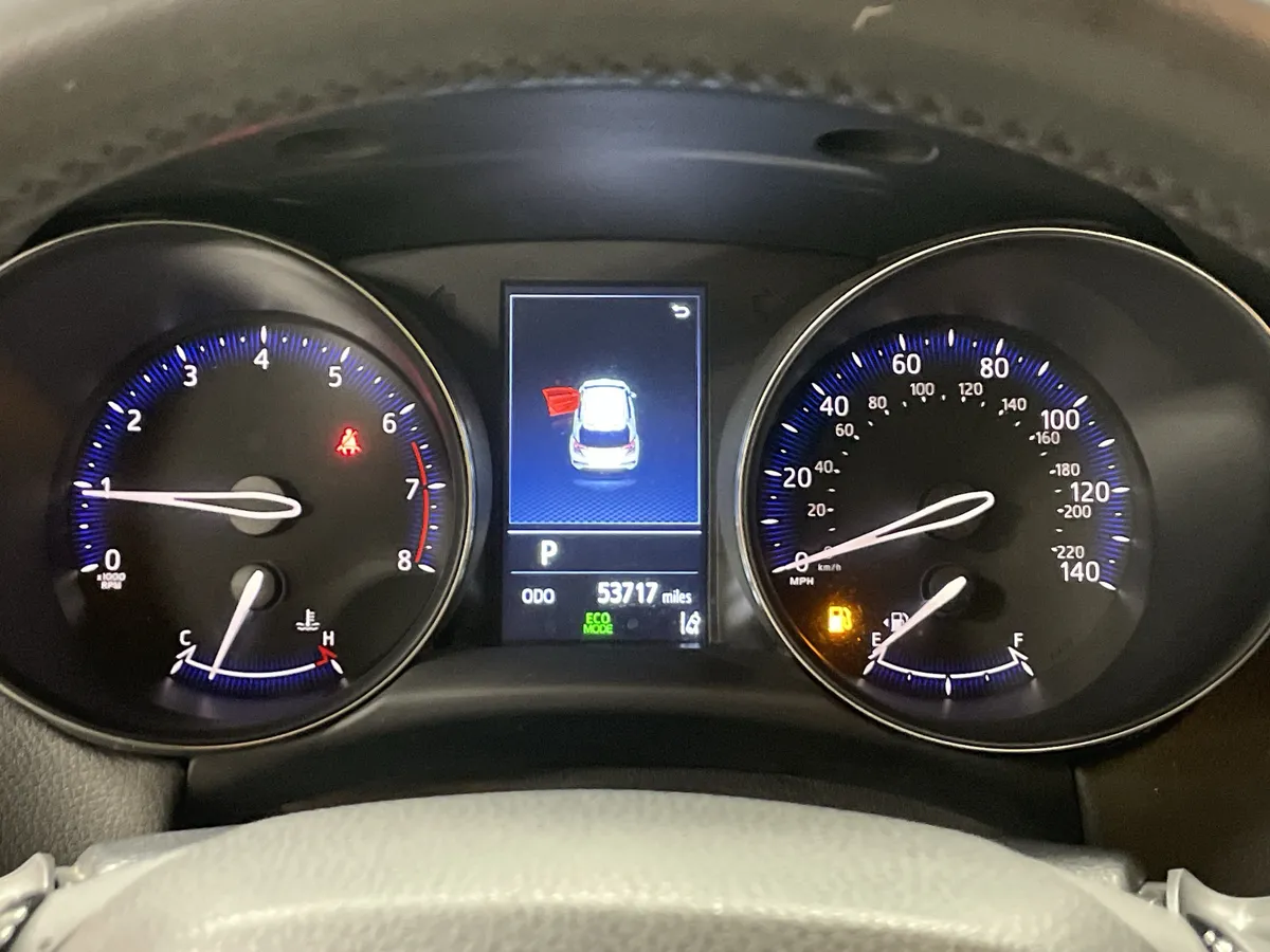 2022 Toyota C-HR Nightshade thumbnail 22