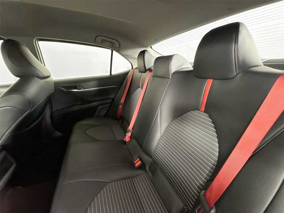 2022 Toyota Camry TRD thumbnail 27