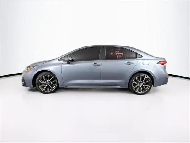 2022 Toyota COROLLA thumbnail 9