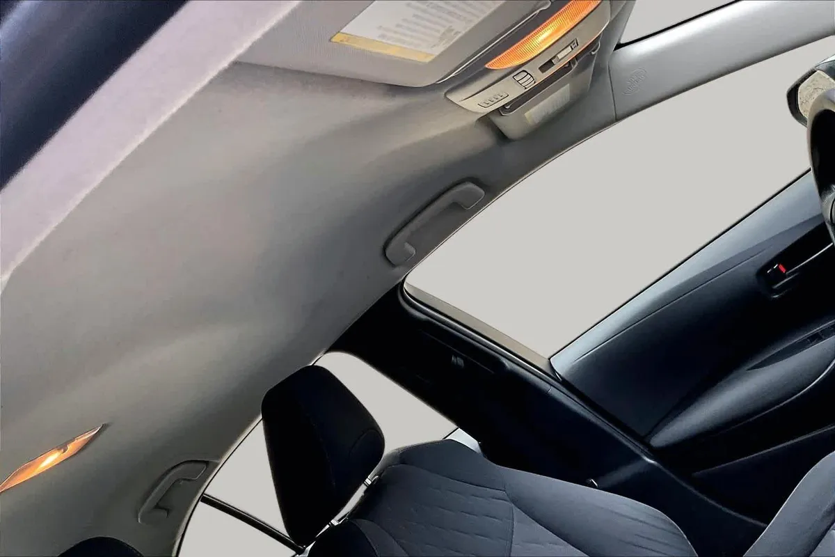 2022 Toyota Corolla LE thumbnail 14