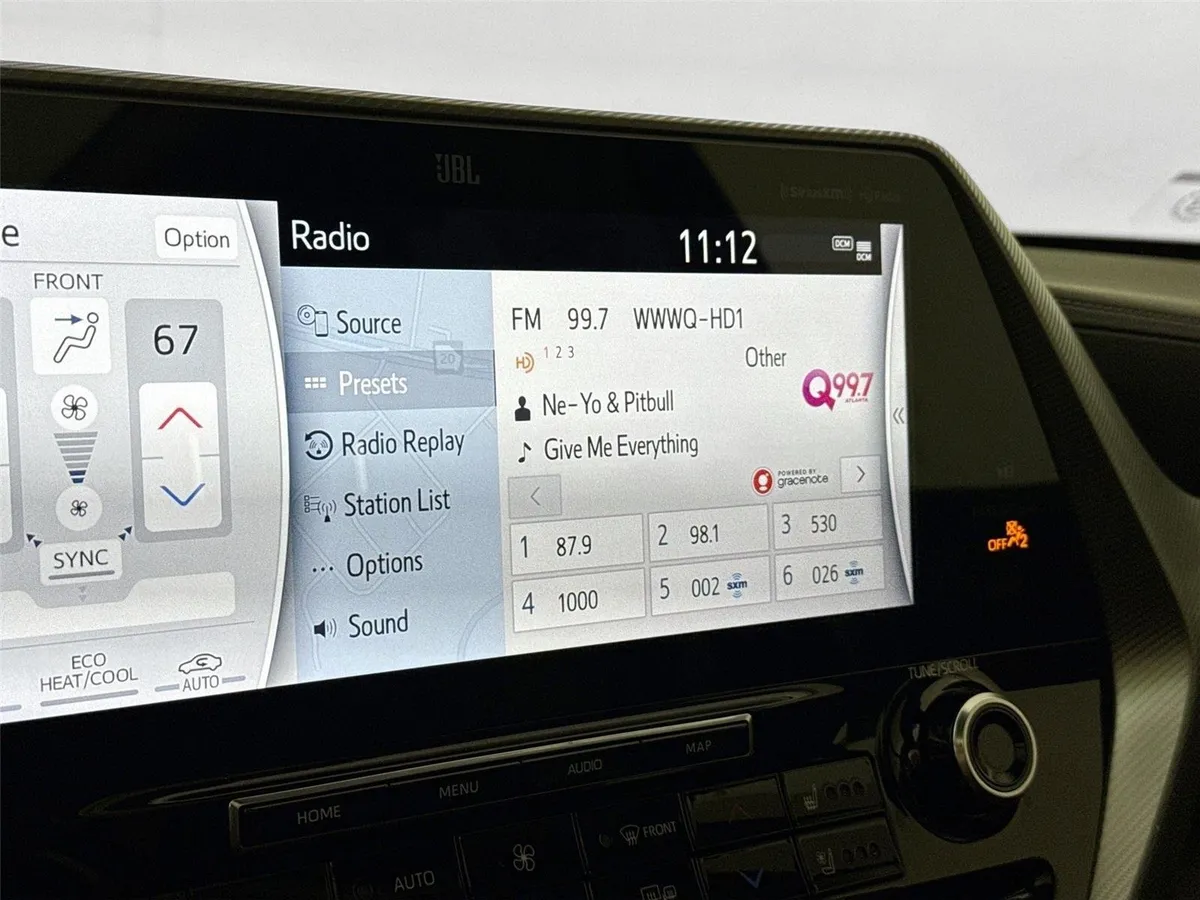 2022 Toyota Highlander Hybrid Platinum thumbnail 25