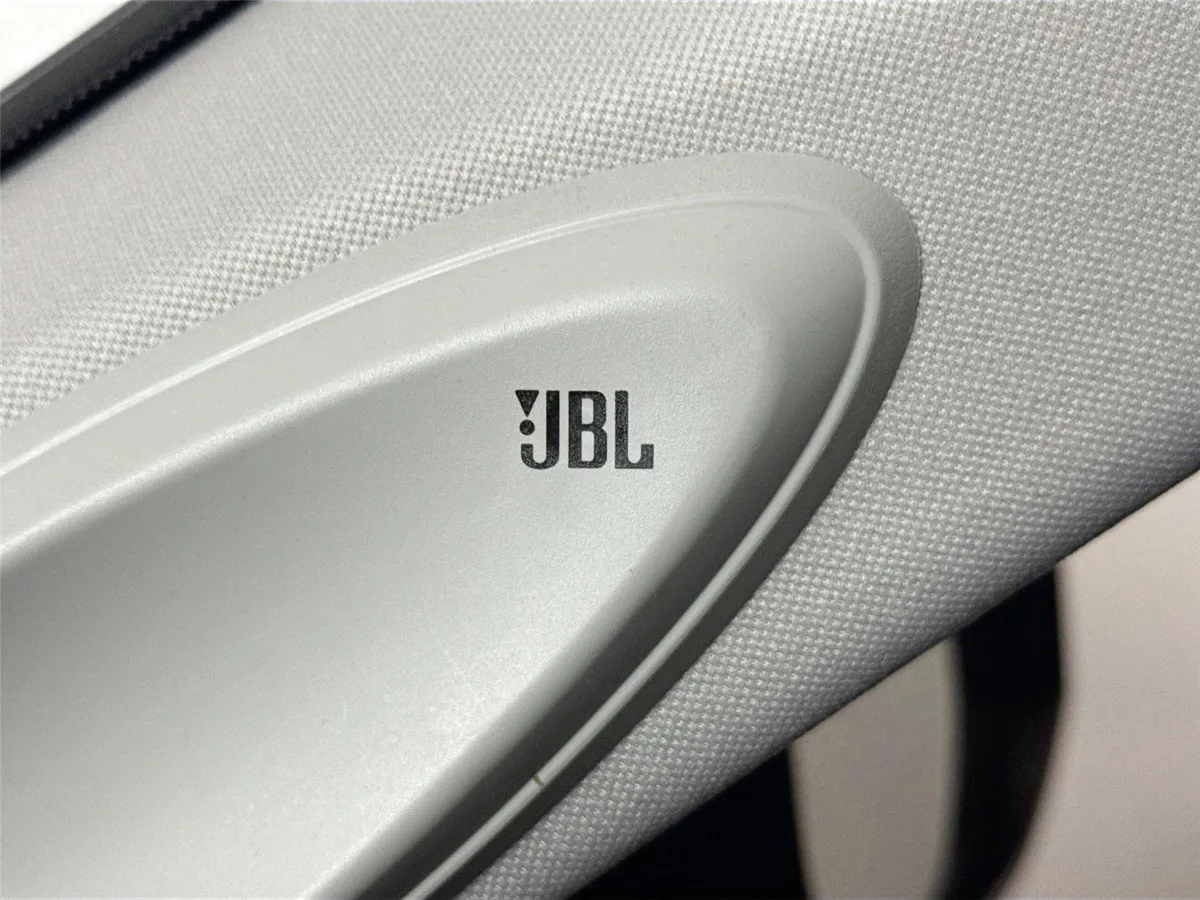 2022 Toyota Highlander Hybrid Platinum thumbnail 30