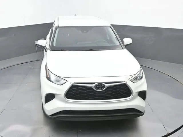 2022 Toyota Highlander L thumbnail 14