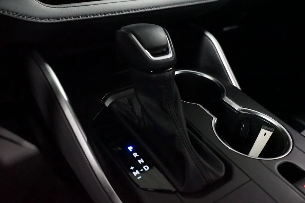 2022 Toyota Highlander LE thumbnail 21