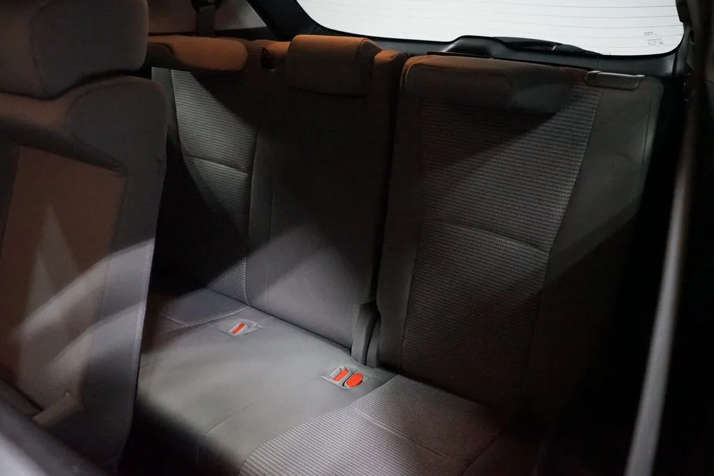 2022 Toyota Highlander LE thumbnail 29