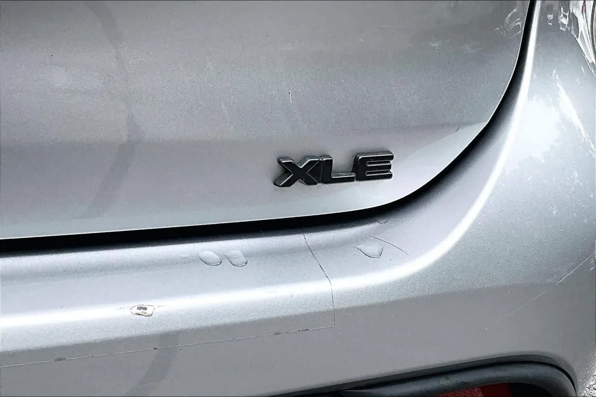 2022 Toyota Highlander XLE thumbnail 10