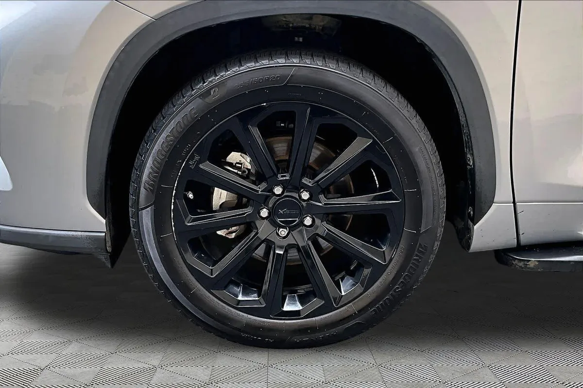 2022 Toyota Highlander XLE thumbnail 11