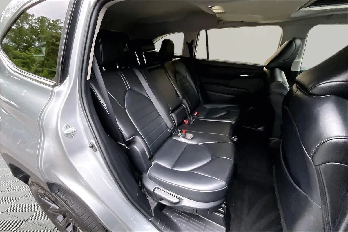 2022 Toyota Highlander XLE thumbnail 20