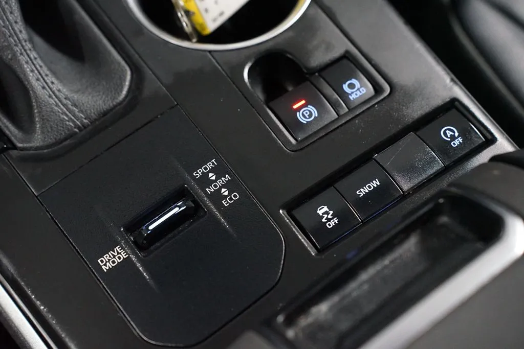 2022 Toyota Highlander XLE thumbnail 22