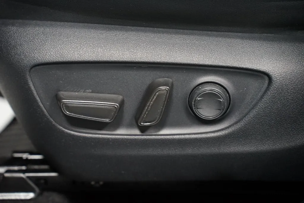 2022 Toyota Highlander XLE thumbnail 33