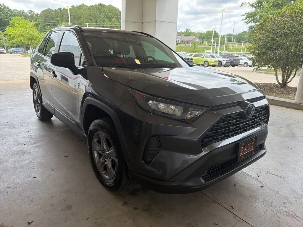 2022 Toyota RAV4 Hybrid LE thumbnail 4