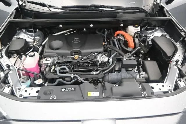 2022 Toyota RAV4 Hybrid XLE Premium thumbnail 20