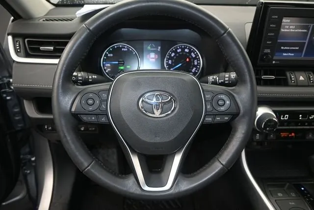 2022 Toyota RAV4 Hybrid XLE Premium thumbnail 7