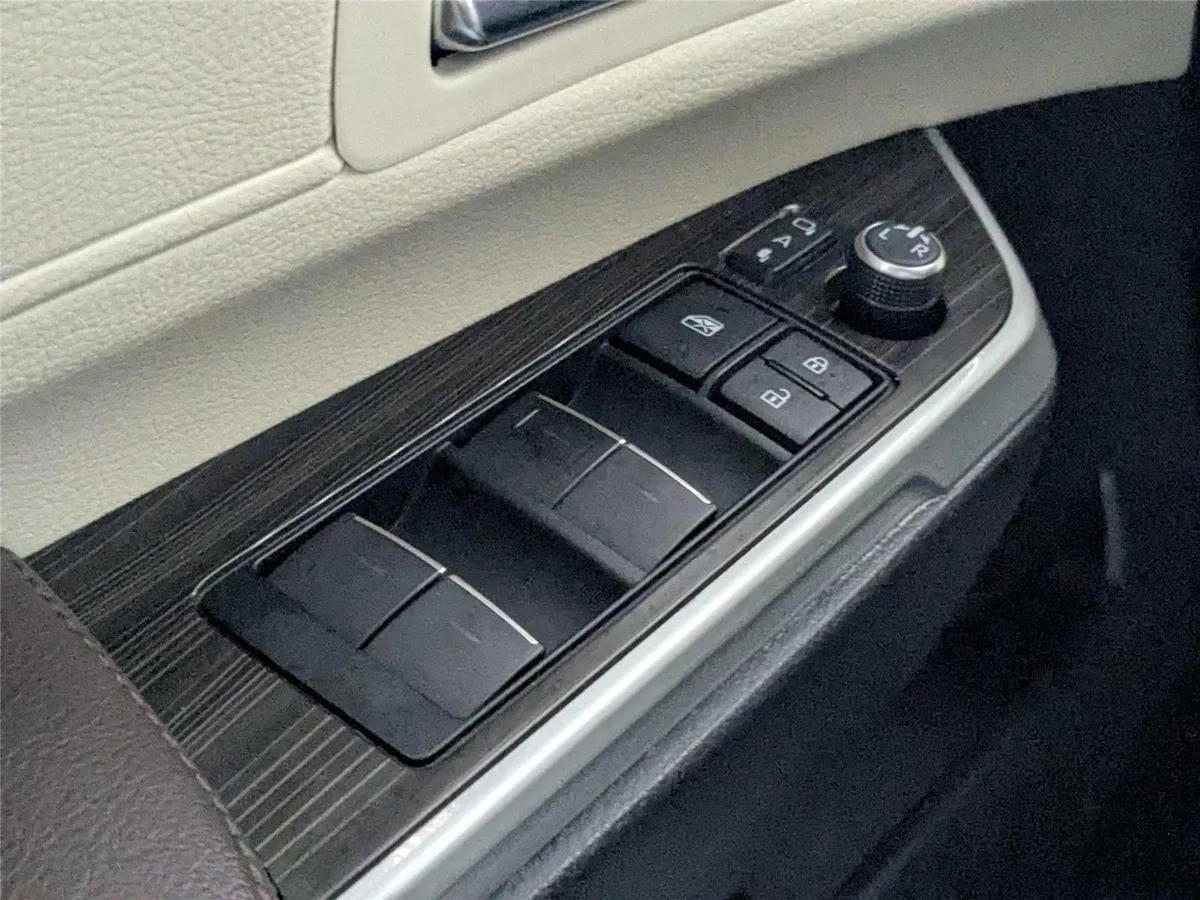 2022 TOYOTA SIENNA thumbnail 16