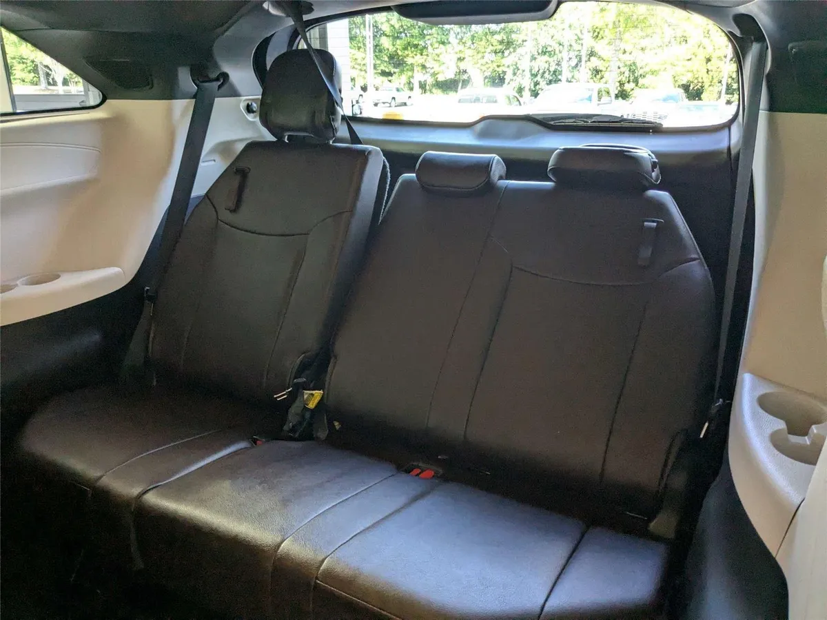 2022 TOYOTA SIENNA thumbnail 38