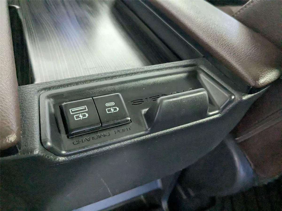 2022 TOYOTA SIENNA thumbnail 39