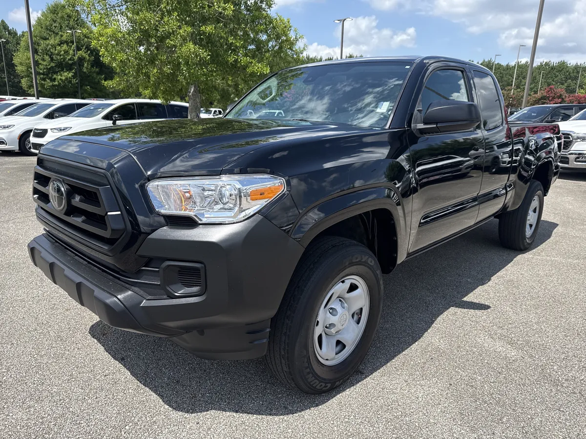 2022 Toyota Tacoma 2WD thumbnail 3