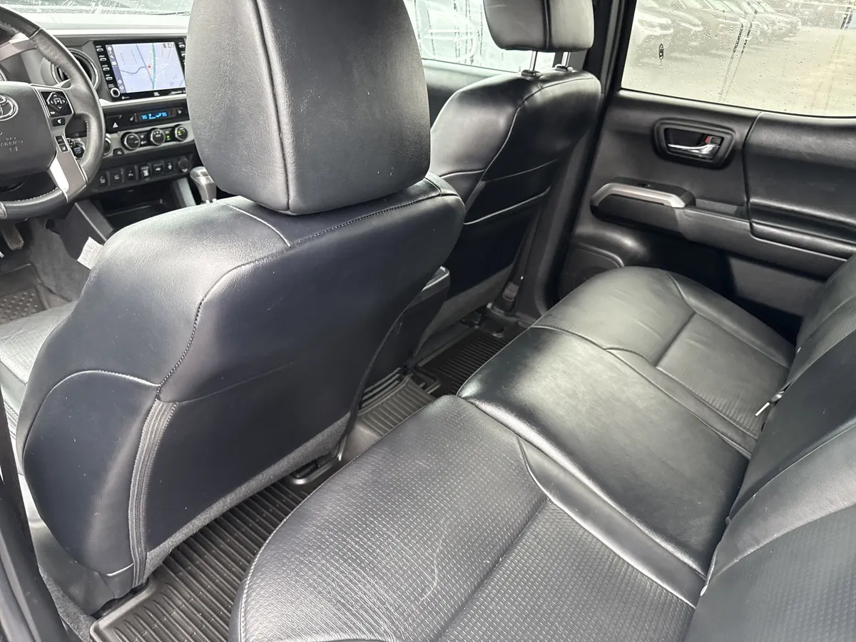 2022 Toyota Tacoma Limited thumbnail 22