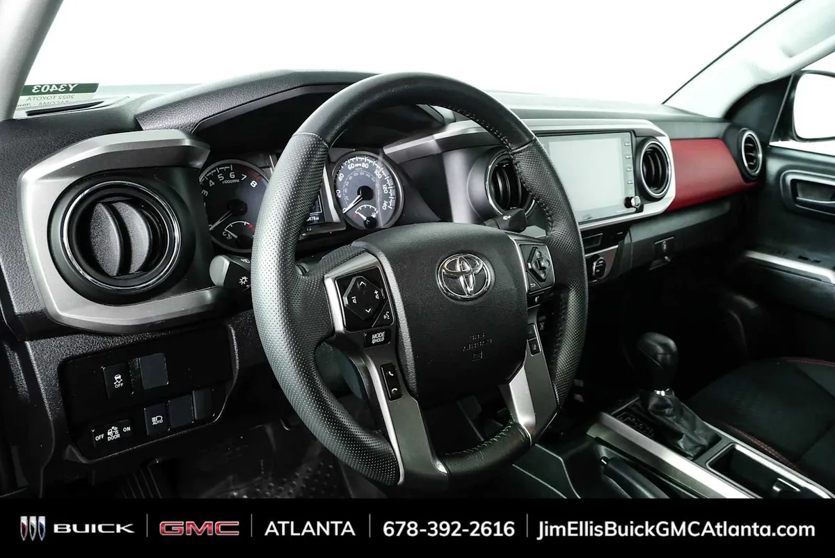2022 Toyota Tacoma SR5 thumbnail 4