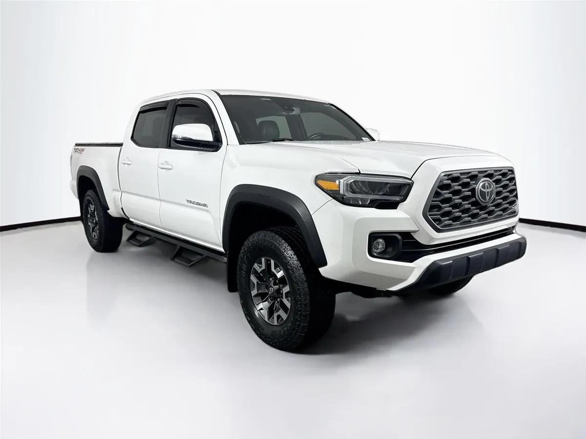 2022 Toyota Tacoma TRD Off-Road thumbnail 10