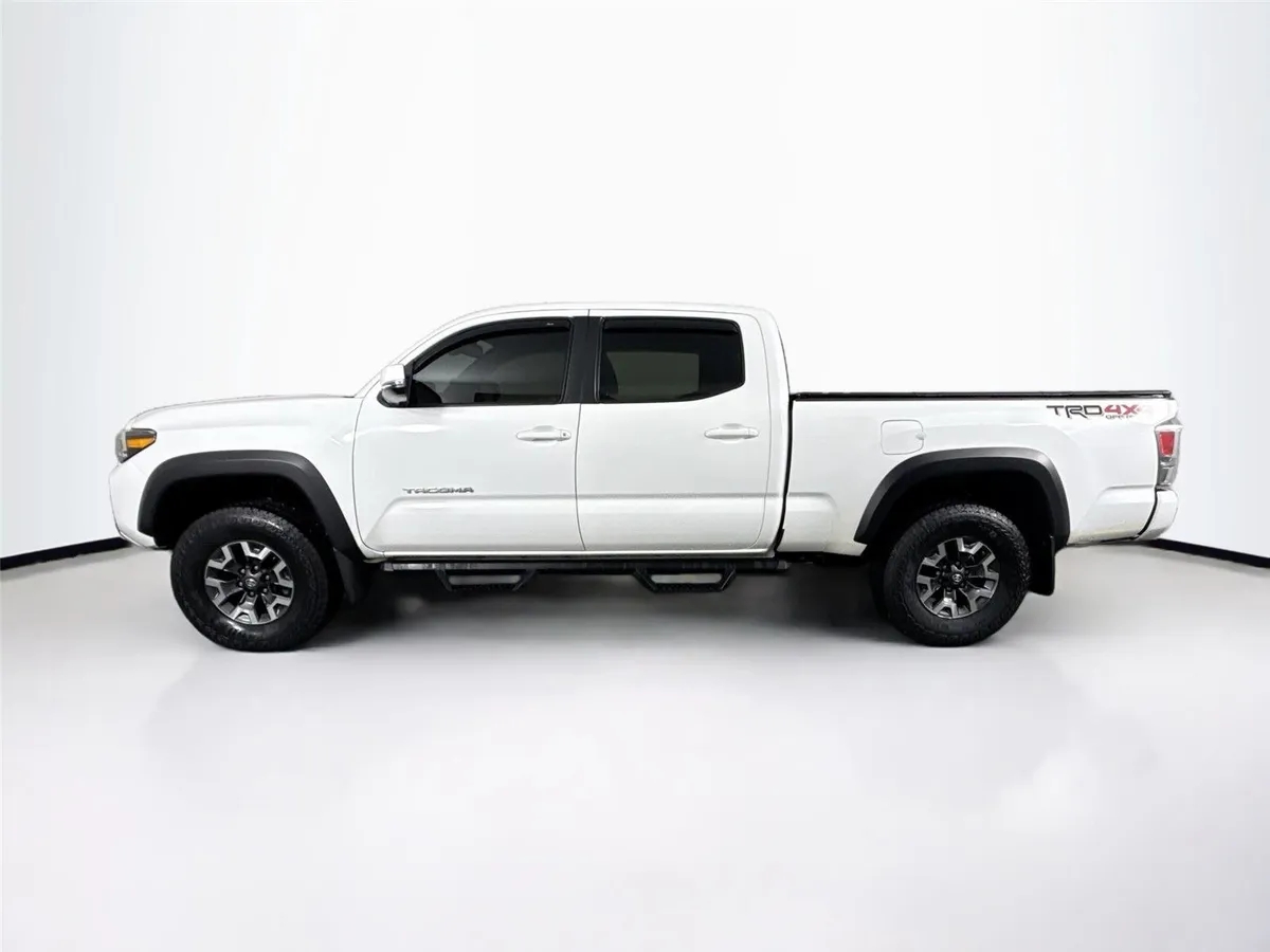 2022 Toyota Tacoma TRD Off-Road thumbnail 14