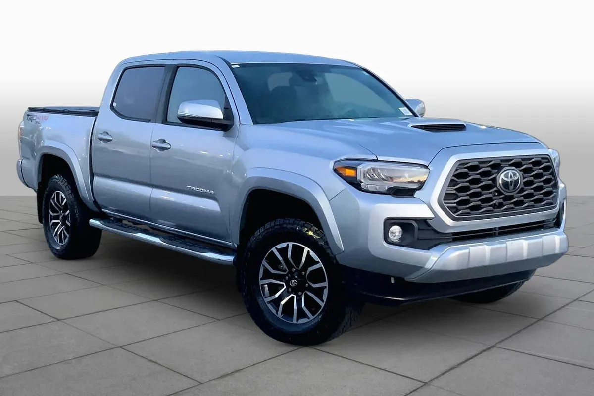 2022 Toyota Tacoma TRD Sport thumbnail 3