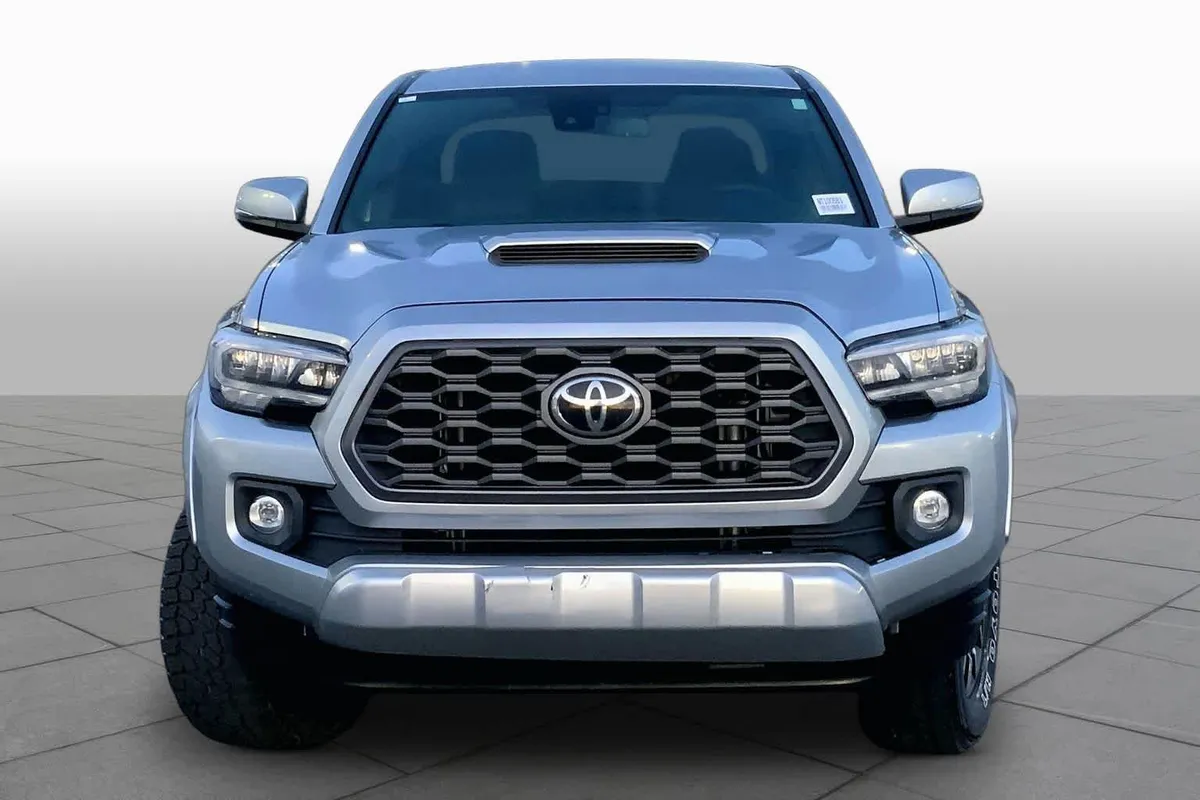 2022 Toyota Tacoma TRD Sport thumbnail 4