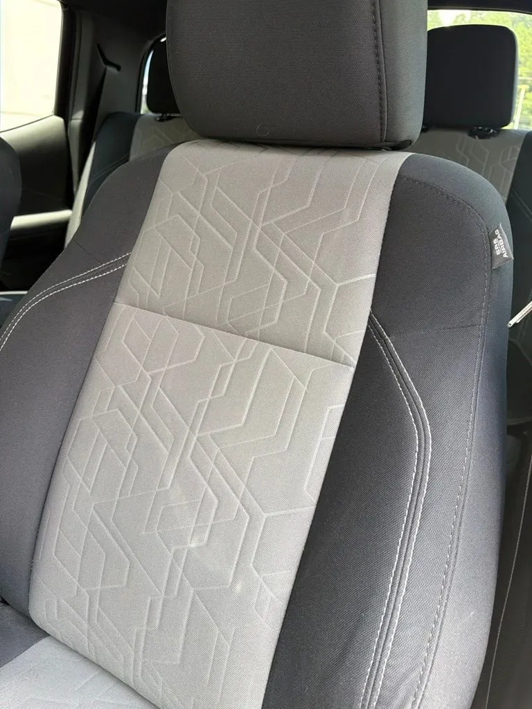 2022 Toyota Tacoma TRD Sport thumbnail 5
