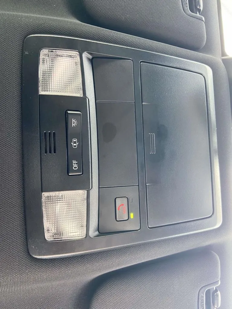 2022 Toyota Tacoma TRD Sport thumbnail 28