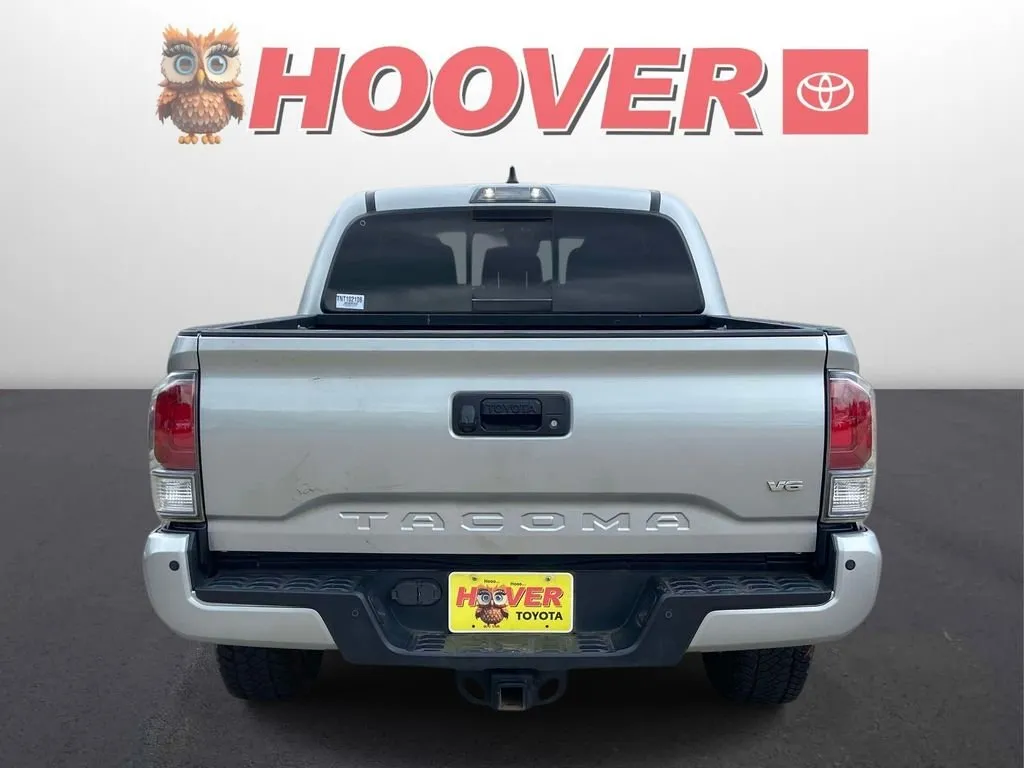 2022 Toyota Tacoma TRD Sport thumbnail 3