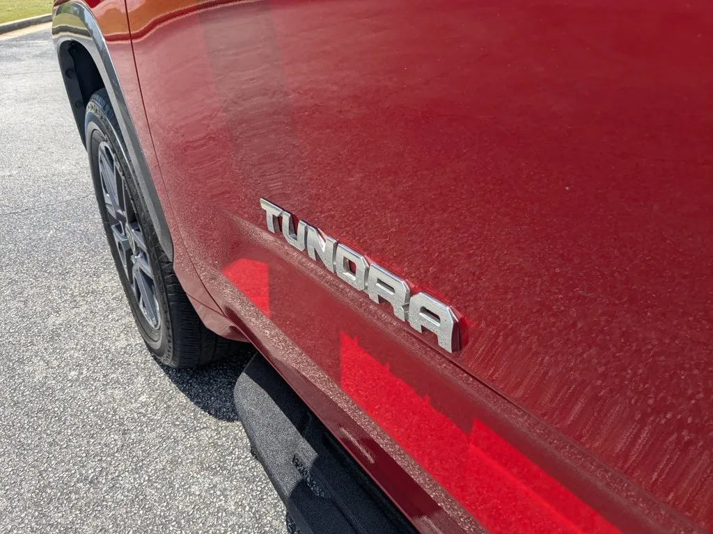 2022 Toyota Tundra 4WD Limited thumbnail 29