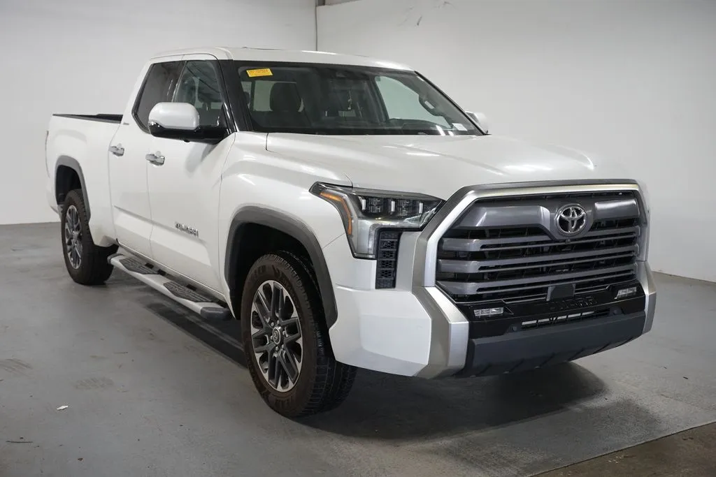 2022 Toyota Tundra Limited thumbnail 43
