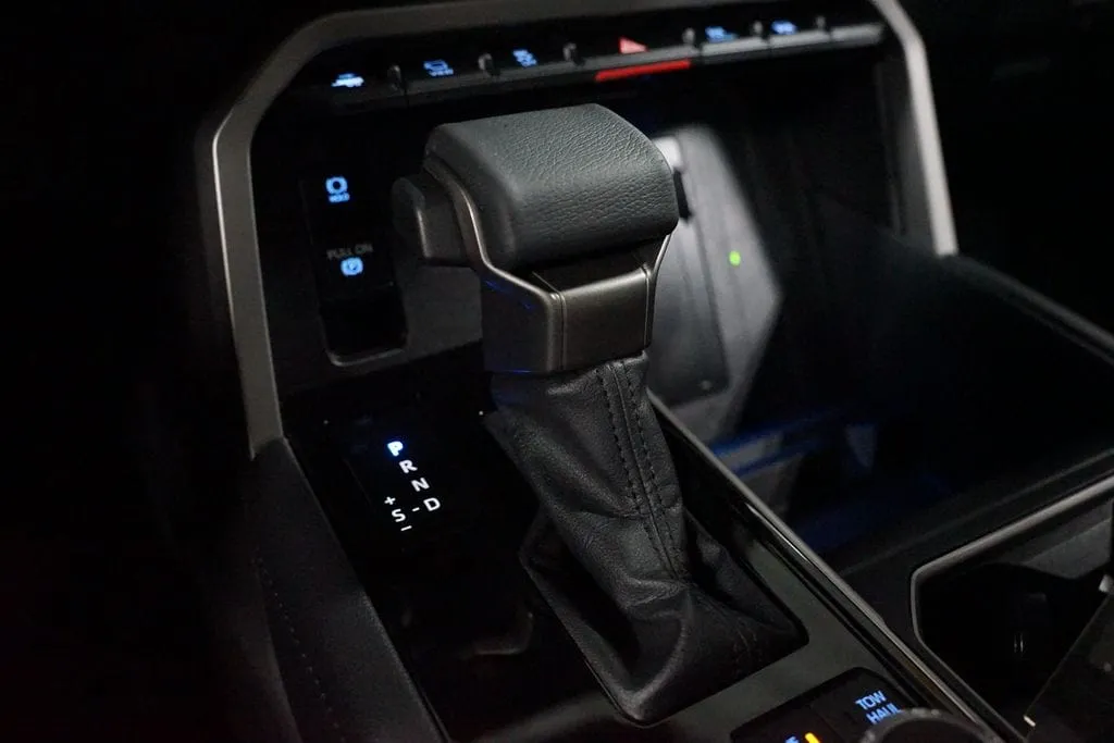 2022 Toyota Tundra Limited thumbnail 23