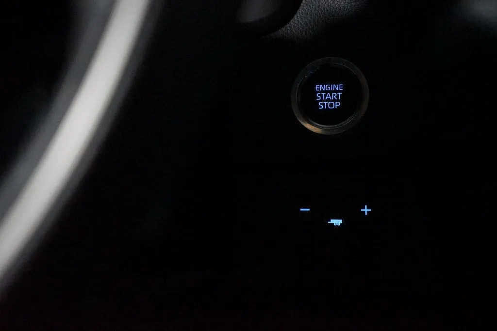 2022 Toyota Tundra Limited thumbnail 25